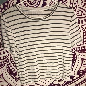 American Eagle shirt